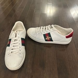 100% authentic Gucci shoes